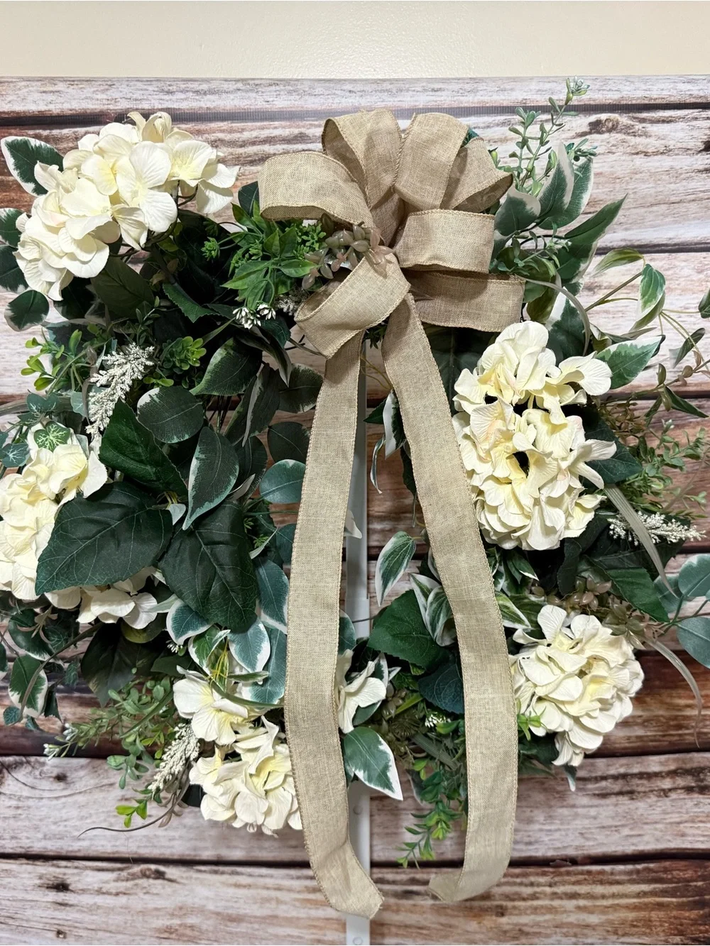 Unbranded elegant cream